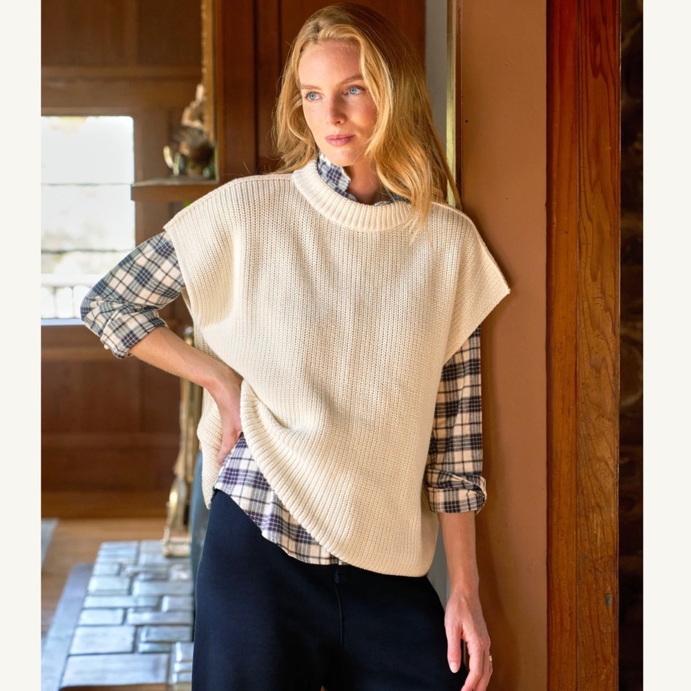 New Frank & Eileen Cream Montecito Sweater Vest Size M